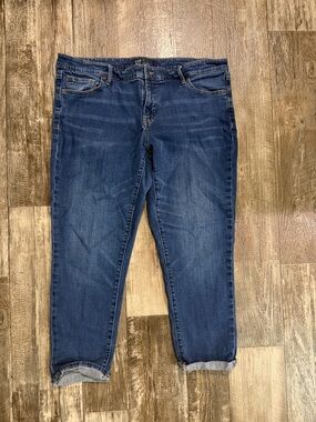GAP Women's Medium Dark Blue Boyfriend Jeans